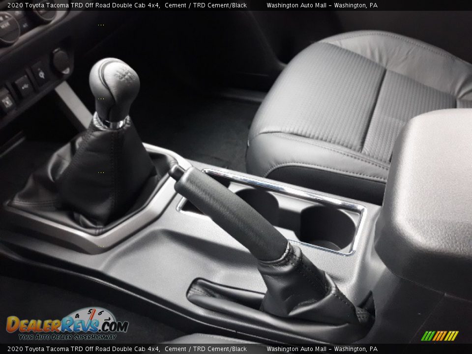 2020 Toyota Tacoma TRD Off Road Double Cab 4x4 Shifter Photo #20