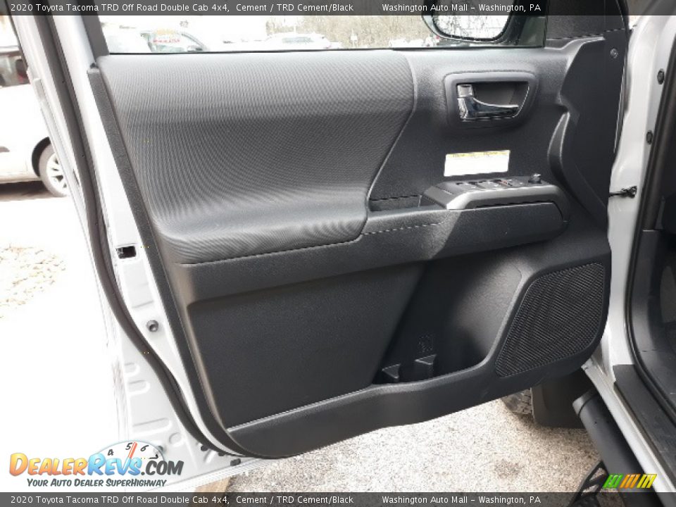 Door Panel of 2020 Toyota Tacoma TRD Off Road Double Cab 4x4 Photo #29