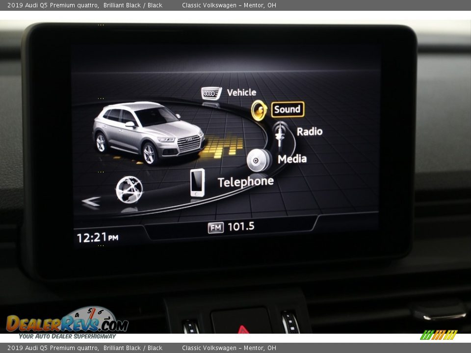 2019 Audi Q5 Premium quattro Brilliant Black / Black Photo #25