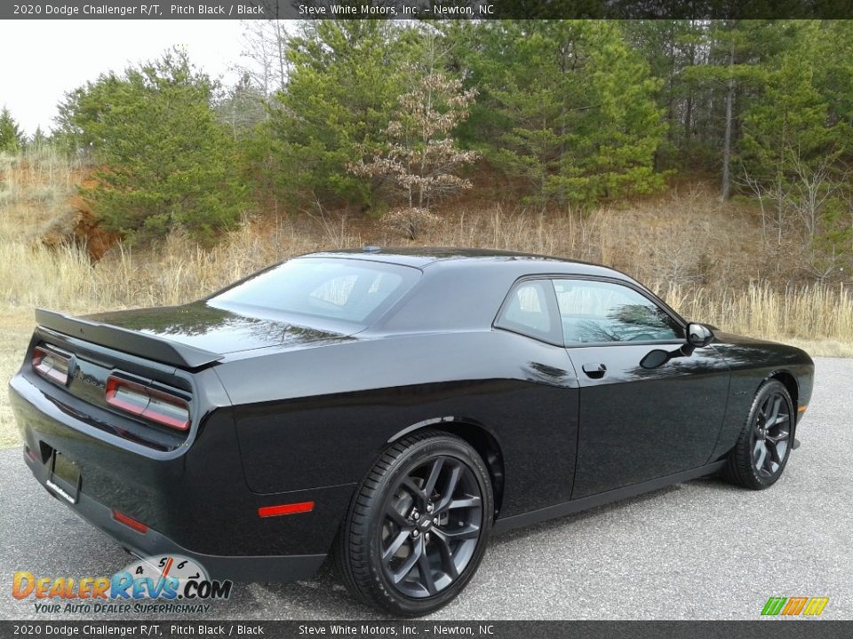 2020 Dodge Challenger R/T Pitch Black / Black Photo #6