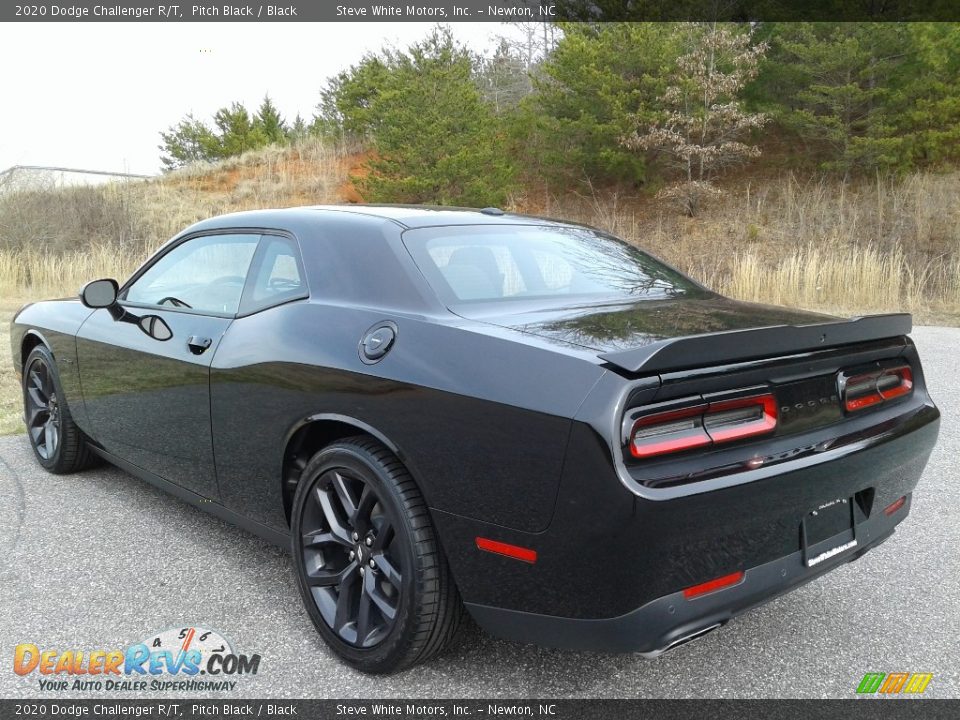 2020 Dodge Challenger R/T Pitch Black / Black Photo #8