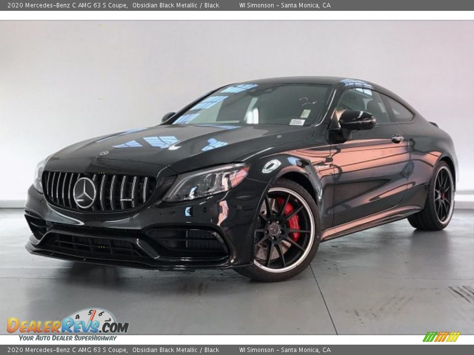 Front 3/4 View of 2020 Mercedes-Benz C AMG 63 S Coupe Photo #12