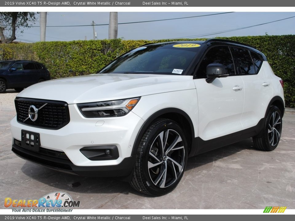 Crystal White Metallic 2019 Volvo XC40 T5 R-Design AWD Photo #5
