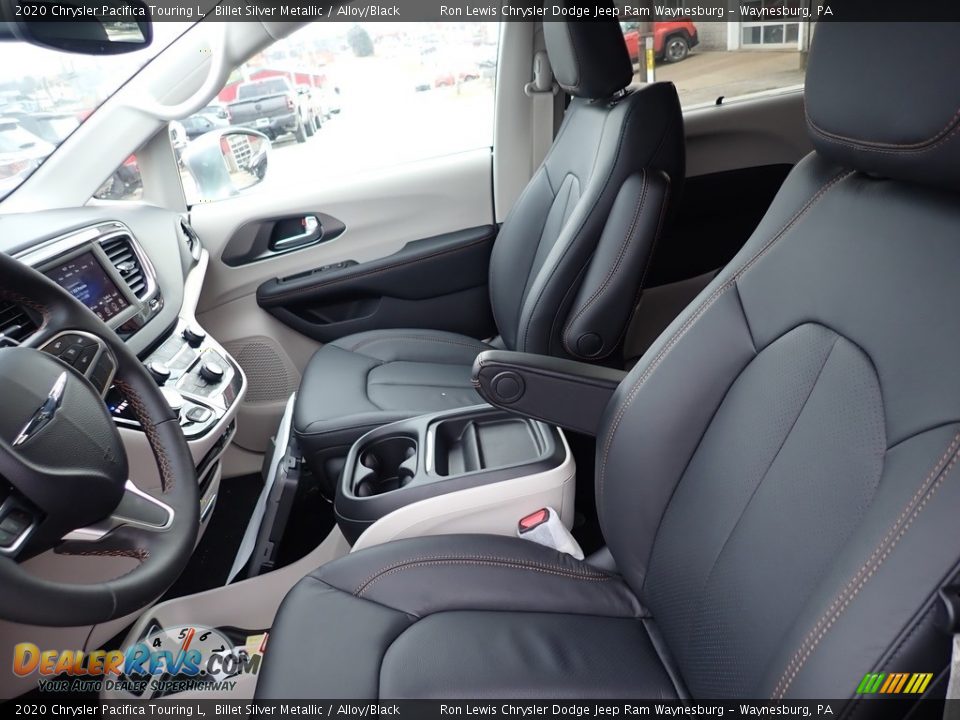 Front Seat of 2020 Chrysler Pacifica Touring L Photo #13