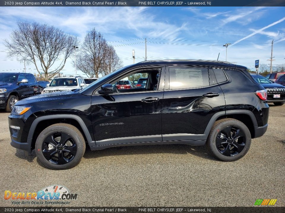 2020 Jeep Compass Altitude 4x4 Diamond Black Crystal Pearl / Black Photo #3