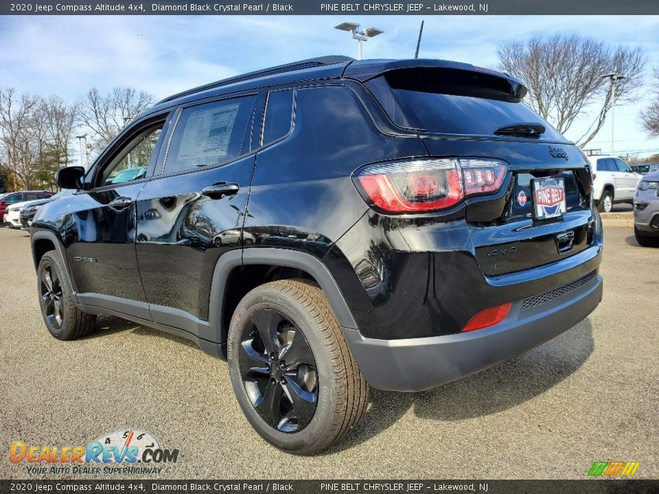 2020 Jeep Compass Altitude 4x4 Diamond Black Crystal Pearl / Black Photo #4
