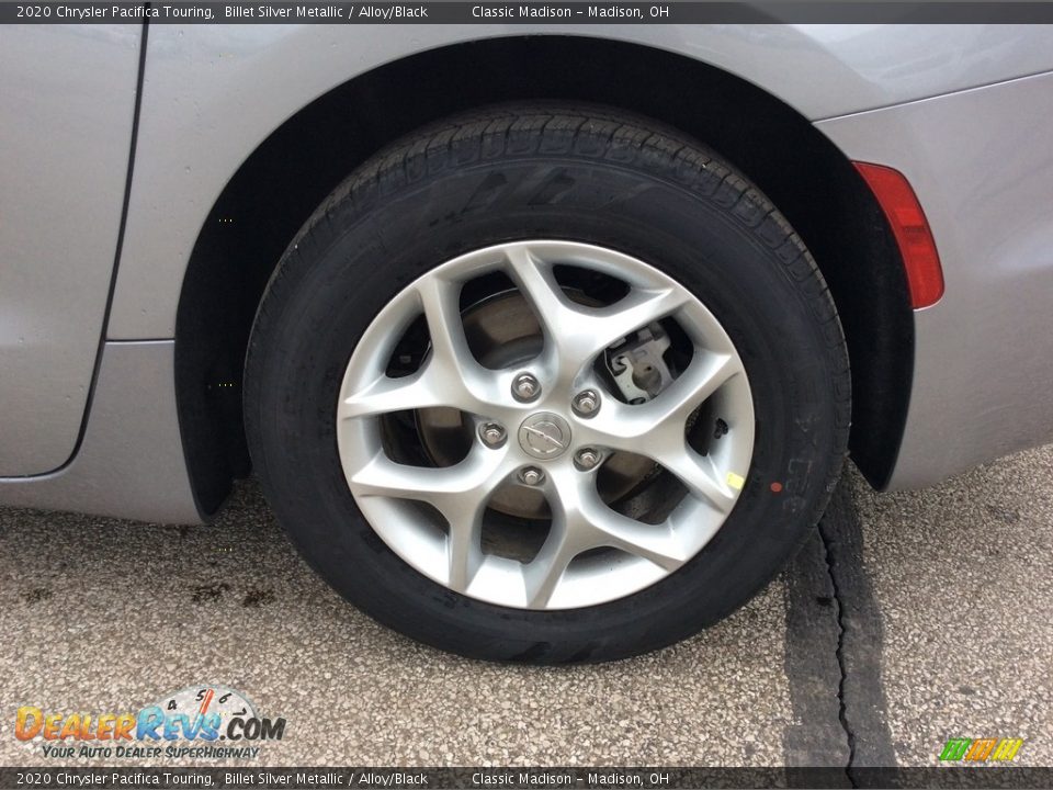 2020 Chrysler Pacifica Touring Billet Silver Metallic / Alloy/Black Photo #9
