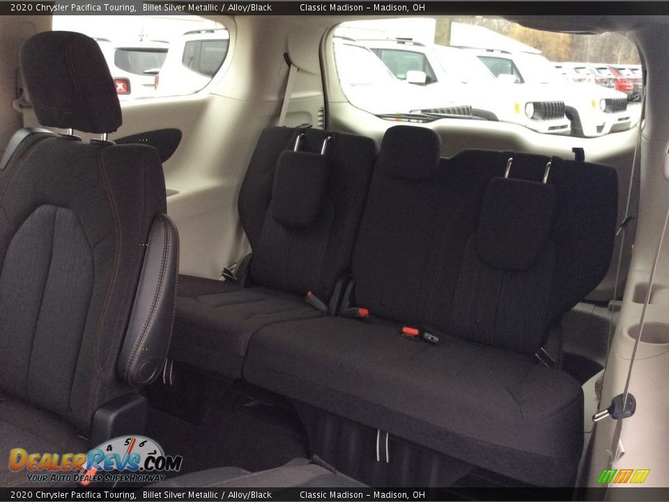 2020 Chrysler Pacifica Touring Billet Silver Metallic / Alloy/Black Photo #17