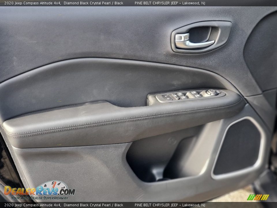 2020 Jeep Compass Altitude 4x4 Diamond Black Crystal Pearl / Black Photo #8