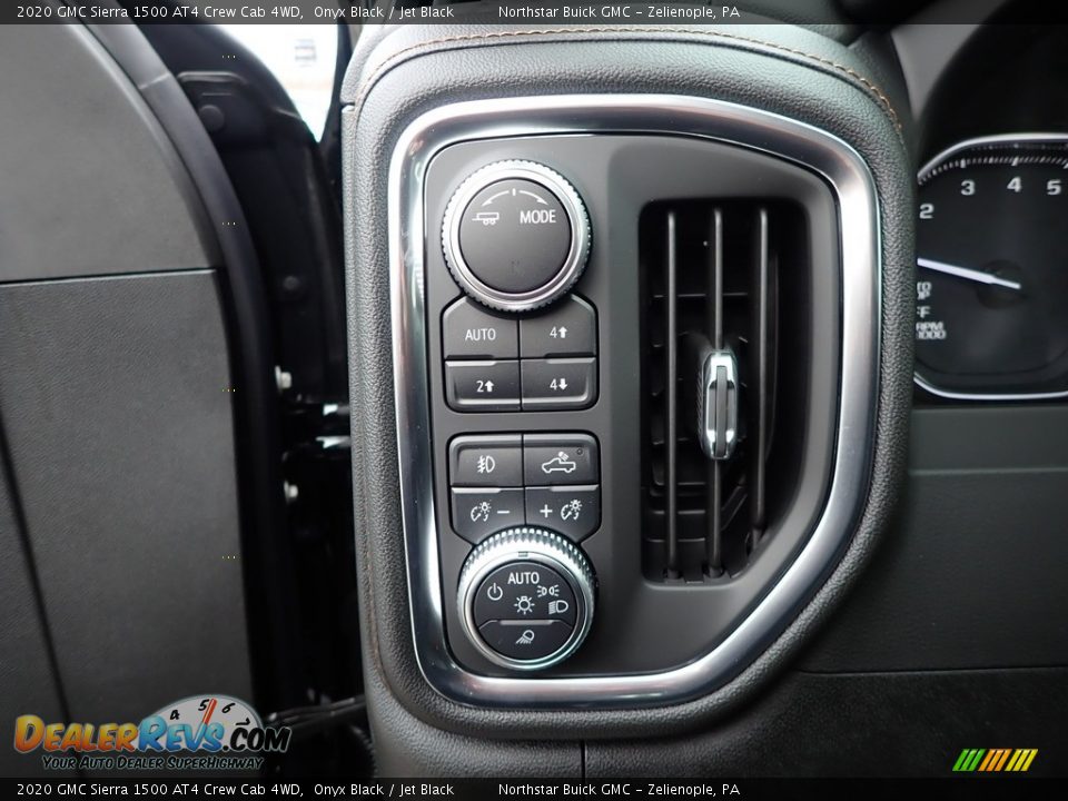 Controls of 2020 GMC Sierra 1500 AT4 Crew Cab 4WD Photo #12