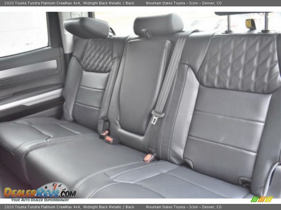 2020 Toyota Tundra Platinum CrewMax 4x4 Midnight Black Metallic / Black Photo #10