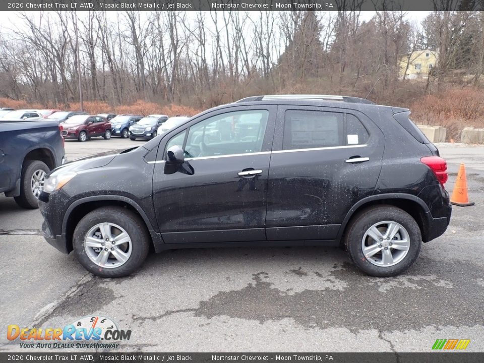 2020 Chevrolet Trax LT AWD Mosaic Black Metallic / Jet Black Photo #2