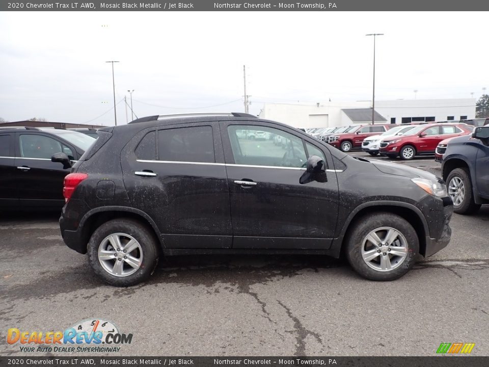 2020 Chevrolet Trax LT AWD Mosaic Black Metallic / Jet Black Photo #6