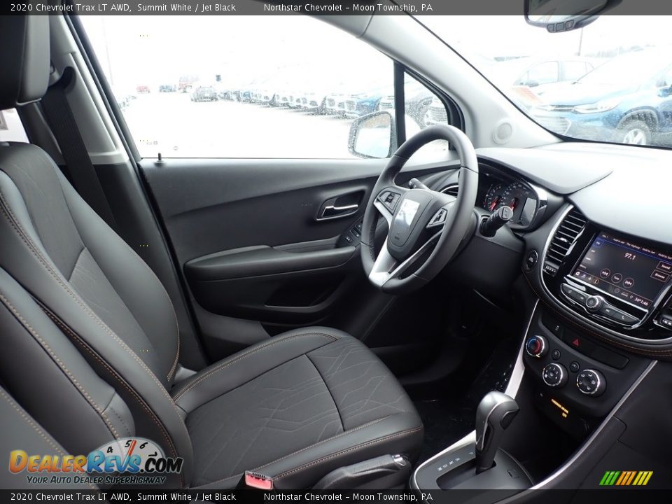 Front Seat of 2020 Chevrolet Trax LT AWD Photo #10