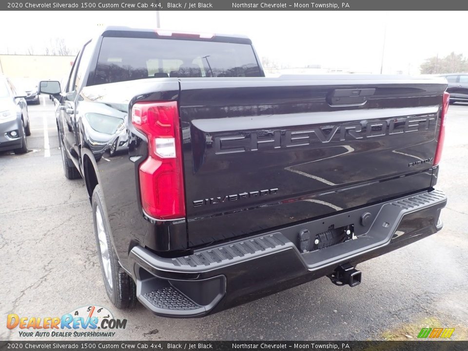 2020 Chevrolet Silverado 1500 Custom Crew Cab 4x4 Black / Jet Black Photo #3