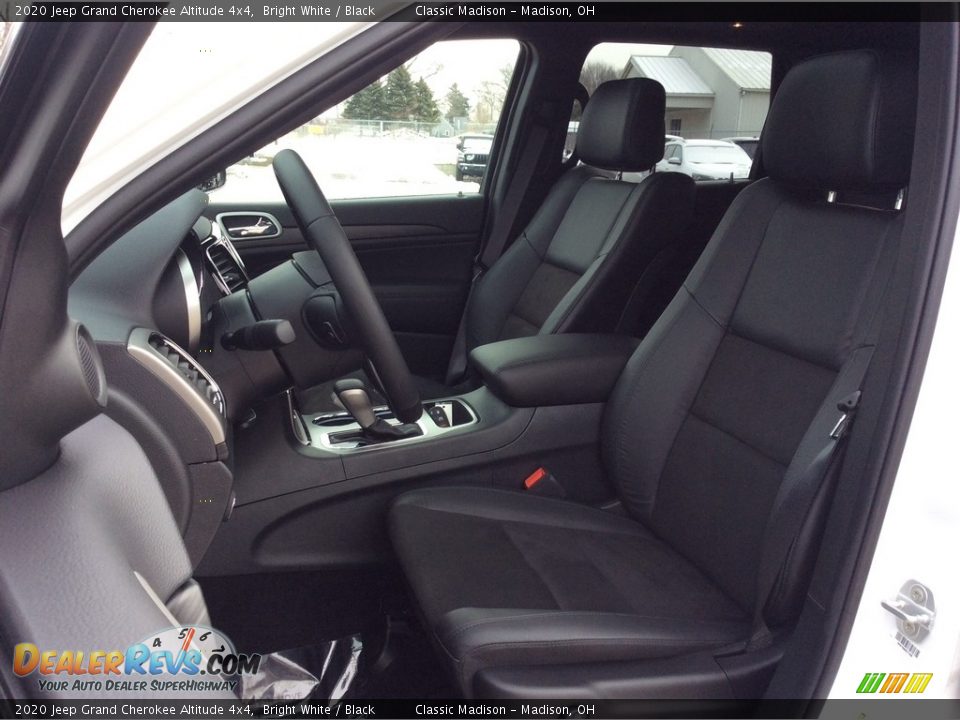 2020 Jeep Grand Cherokee Altitude 4x4 Bright White / Black Photo #2