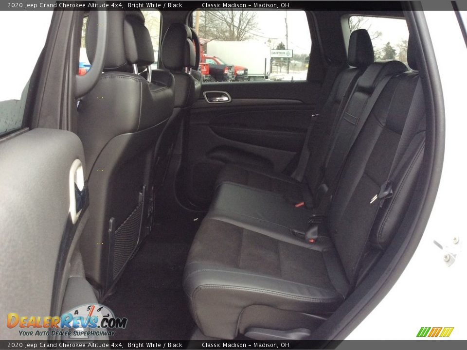 2020 Jeep Grand Cherokee Altitude 4x4 Bright White / Black Photo #18