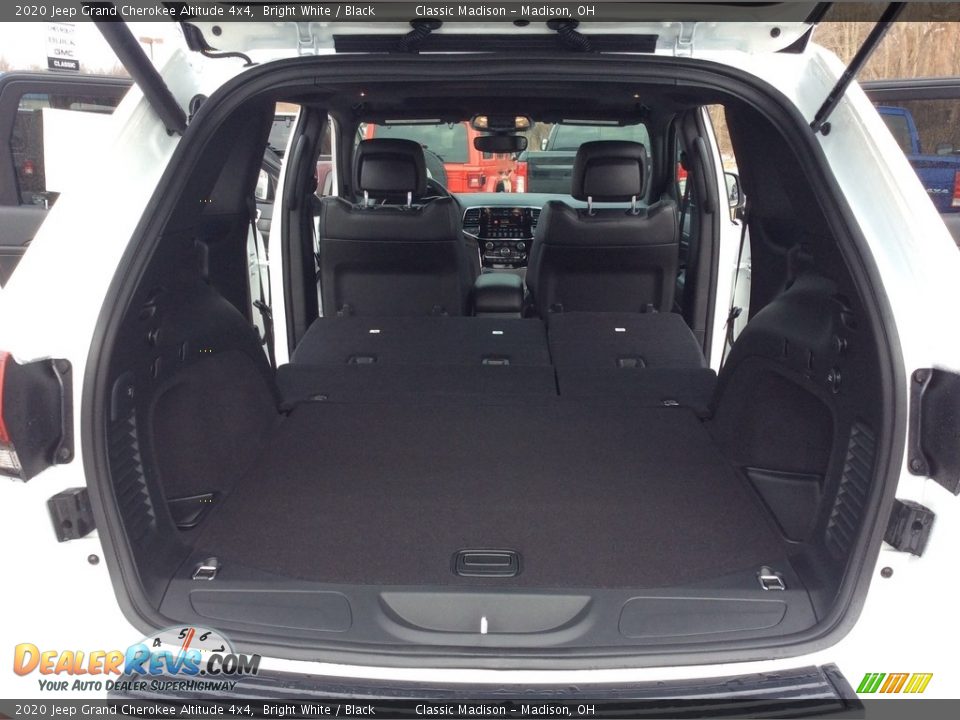 2020 Jeep Grand Cherokee Altitude 4x4 Bright White / Black Photo #20