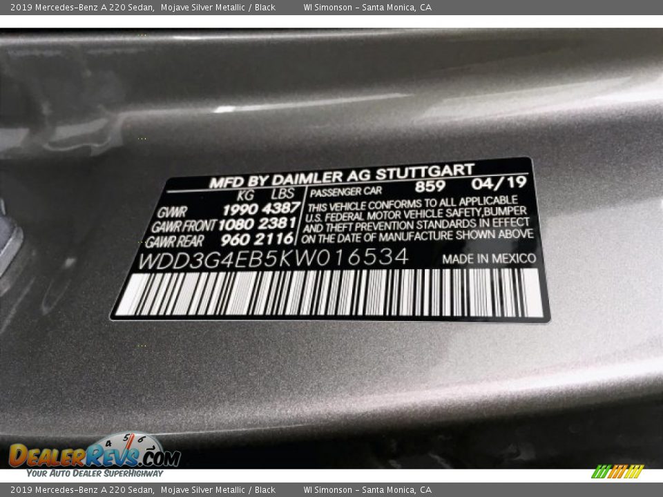 2019 Mercedes-Benz A 220 Sedan Mojave Silver Metallic / Black Photo #11