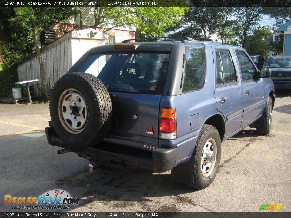 1997 Isuzu Rodeo LS 4x4 Stratus Blue Mica / Gray Photo #2