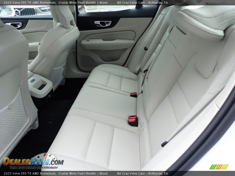 Rear Seat of 2020 Volvo S60 T6 AWD Momentum Photo #8