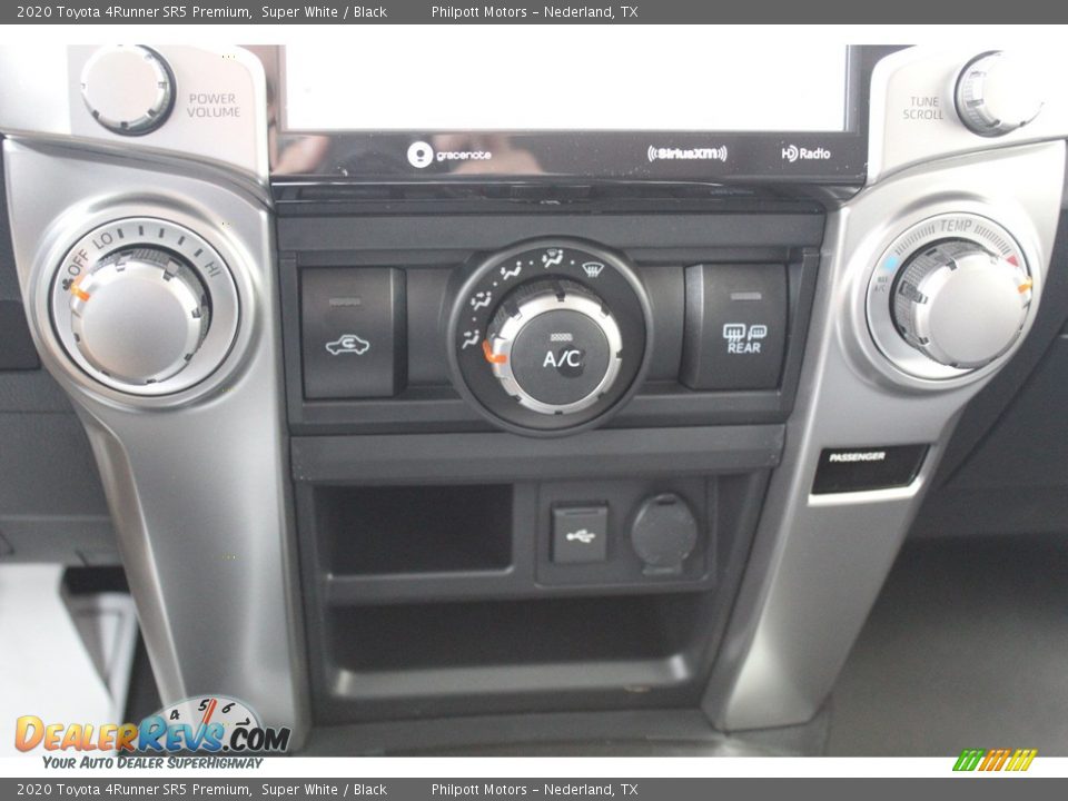 2020 Toyota 4Runner SR5 Premium Super White / Black Photo #17