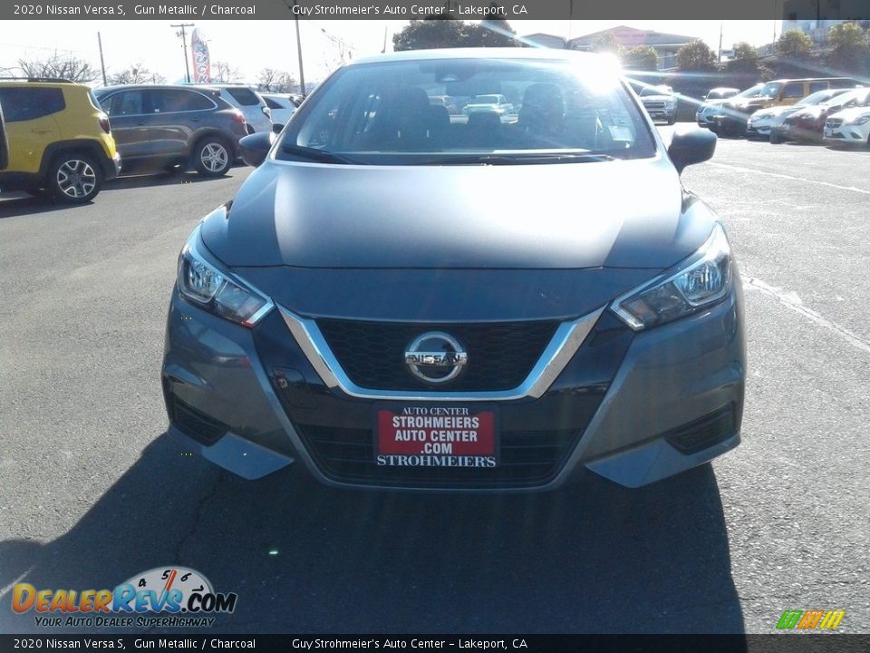 2020 Nissan Versa S Gun Metallic / Charcoal Photo #5