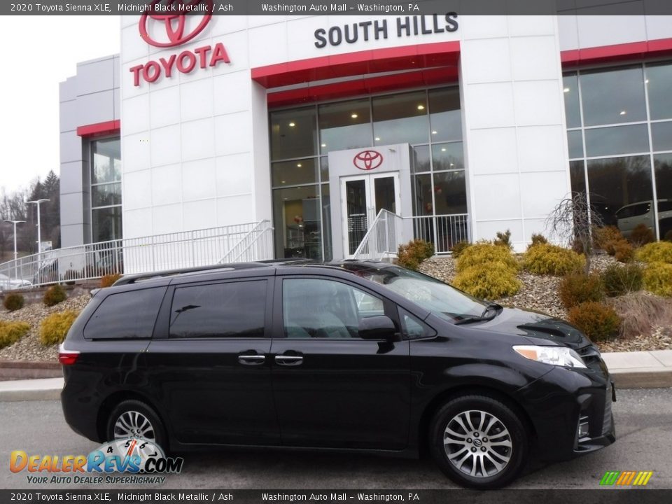 2020 Toyota Sienna XLE Midnight Black Metallic / Ash Photo #2