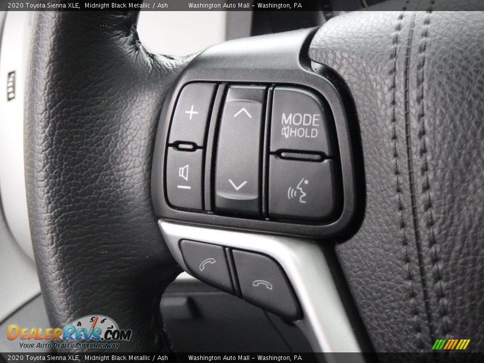 2020 Toyota Sienna XLE Midnight Black Metallic / Ash Photo #21