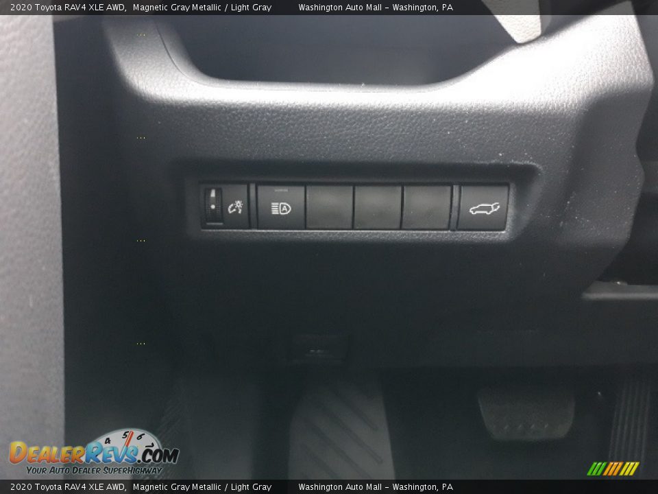 2020 Toyota RAV4 XLE AWD Magnetic Gray Metallic / Light Gray Photo #9