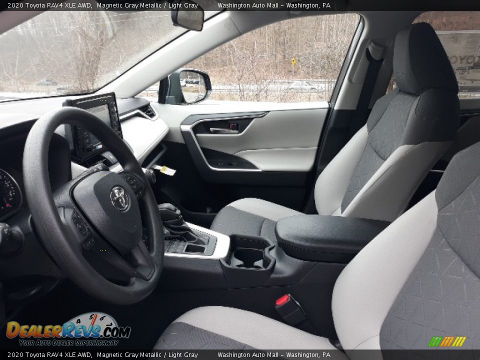 2020 Toyota RAV4 XLE AWD Magnetic Gray Metallic / Light Gray Photo #26