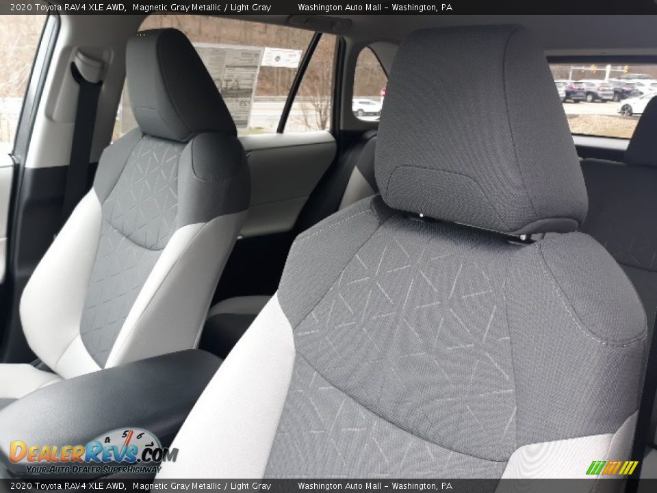 2020 Toyota RAV4 XLE AWD Magnetic Gray Metallic / Light Gray Photo #27