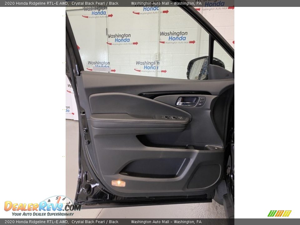 Door Panel of 2020 Honda Ridgeline RTL-E AWD Photo #10