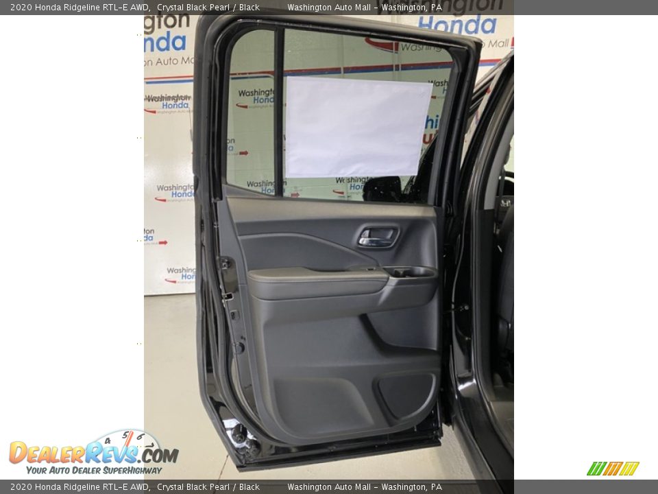 Door Panel of 2020 Honda Ridgeline RTL-E AWD Photo #15