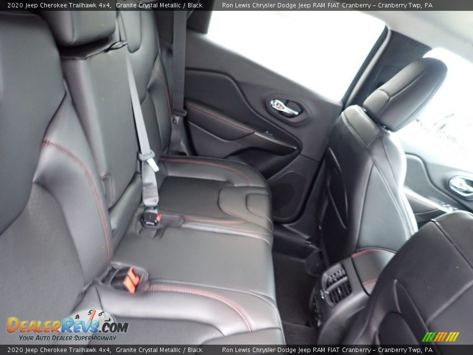 2020 Jeep Cherokee Trailhawk 4x4 Granite Crystal Metallic / Black Photo #12