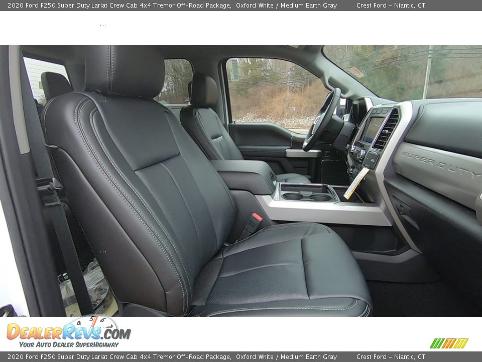 Front Seat of 2020 Ford F250 Super Duty Lariat Crew Cab 4x4 Tremor Off-Road Package Photo #23