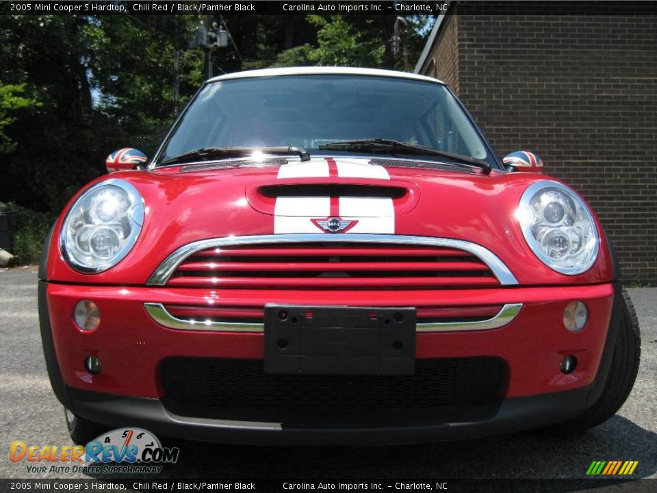 2005 Mini Cooper S Hardtop Chili Red / Black/Panther Black Photo #3
