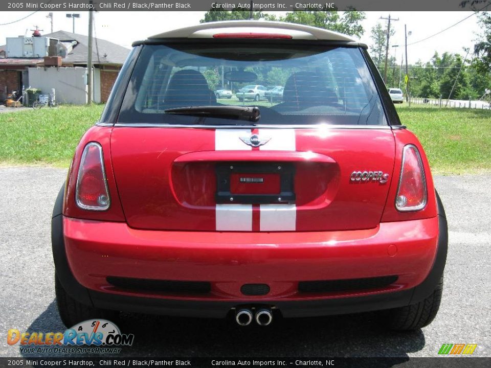 2005 Mini Cooper S Hardtop Chili Red / Black/Panther Black Photo #7