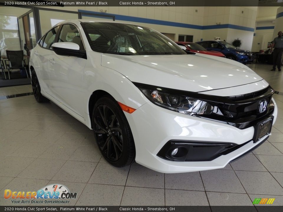 Front 3/4 View of 2020 Honda Civic Sport Sedan Photo #3