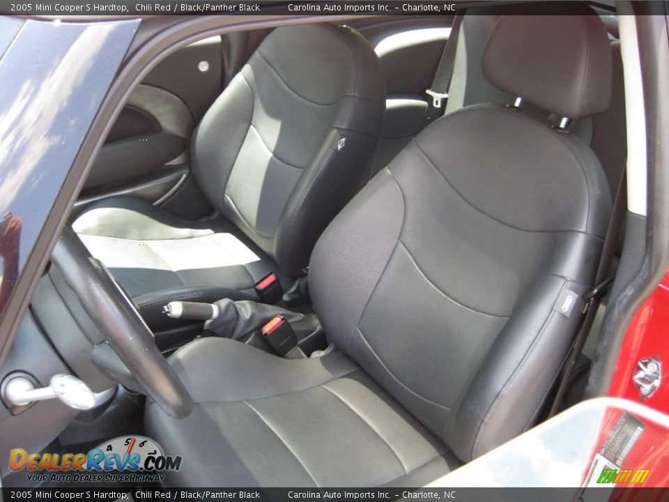 2005 Mini Cooper S Hardtop Chili Red / Black/Panther Black Photo #18