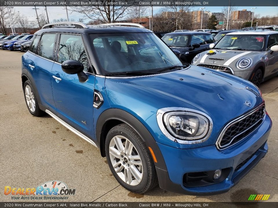 Front 3/4 View of 2020 Mini Countryman Cooper S All4 Photo #1
