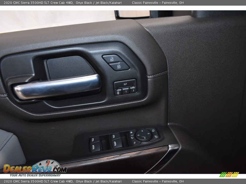 Door Panel of 2020 GMC Sierra 3500HD SLT Crew Cab 4WD Photo #6