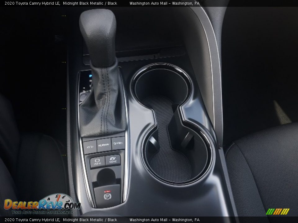 2020 Toyota Camry Hybrid LE Shifter Photo #13