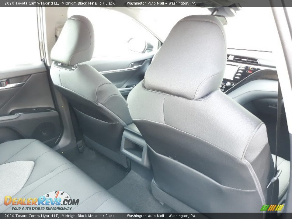 2020 Toyota Camry Hybrid LE Midnight Black Metallic / Black Photo #25