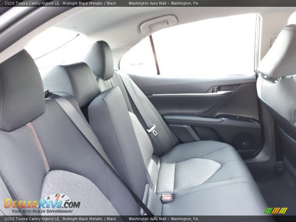 2020 Toyota Camry Hybrid LE Midnight Black Metallic / Black Photo #26