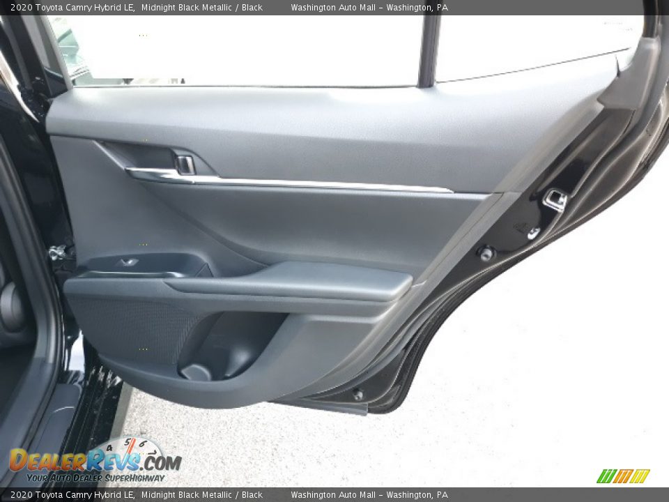 2020 Toyota Camry Hybrid LE Midnight Black Metallic / Black Photo #29