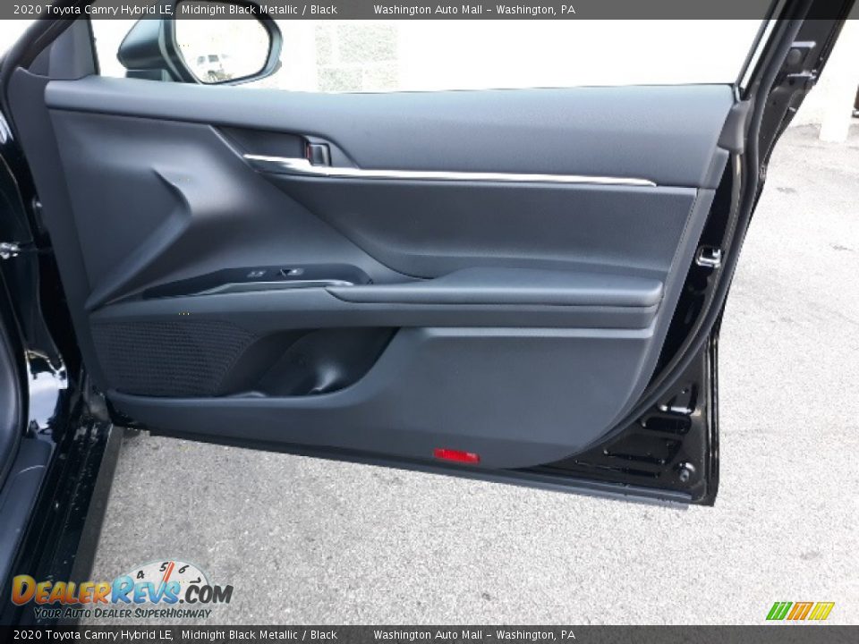 2020 Toyota Camry Hybrid LE Midnight Black Metallic / Black Photo #34