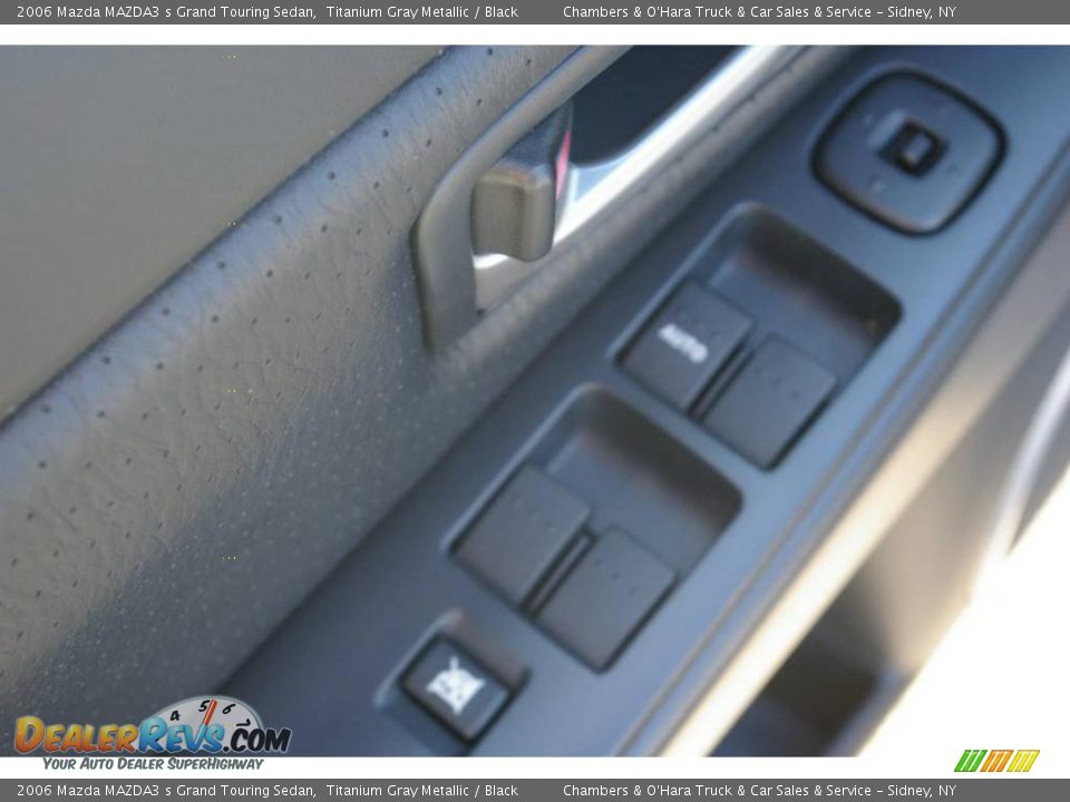 2006 Mazda MAZDA3 s Grand Touring Sedan Titanium Gray Metallic / Black Photo #9