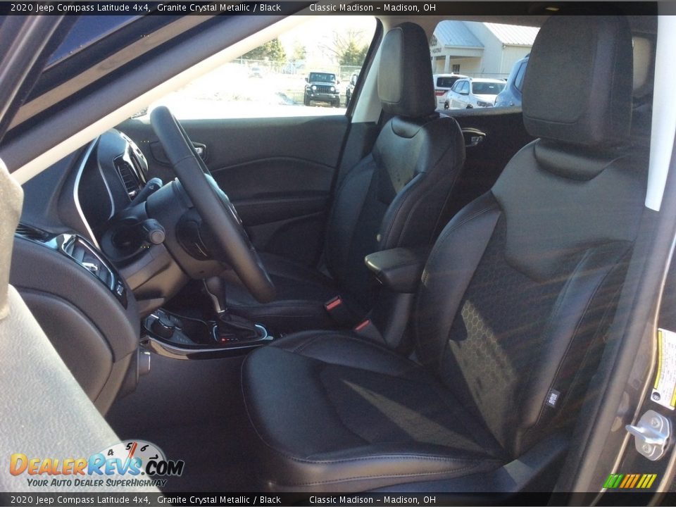 2020 Jeep Compass Latitude 4x4 Granite Crystal Metallic / Black Photo #2