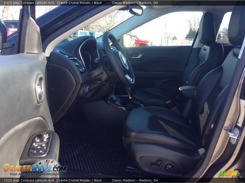2020 Jeep Compass Latitude 4x4 Granite Crystal Metallic / Black Photo #11